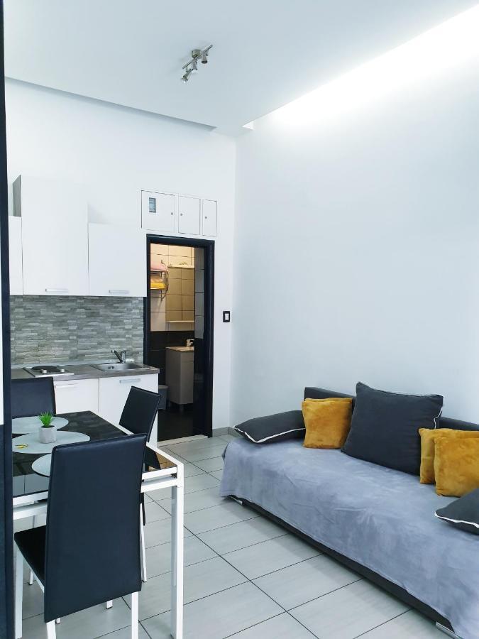 Apartments Centar City Split Bagian luar foto